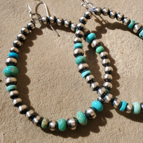 Navajo Pearl Turquoise Dangle Oval Hoop Earrings - Picture 3 of 3